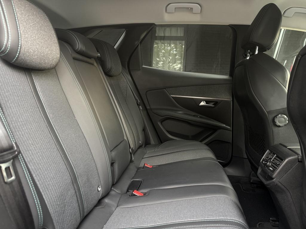 Peugeot 3008 1.2 puretech allure