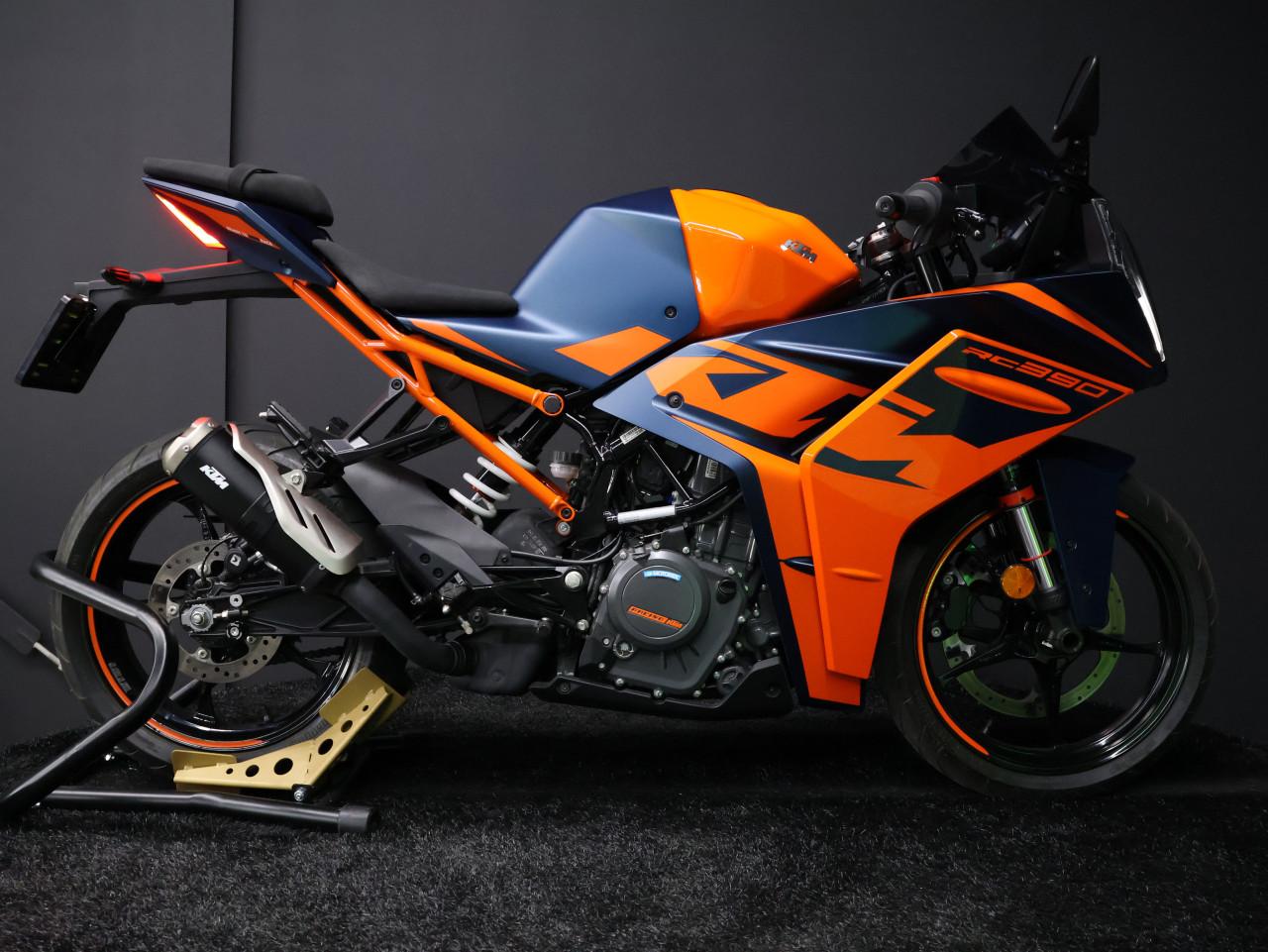RC 390