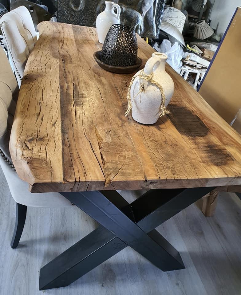 NACHTKASTJES, VERLICHTING, TAFELS, KASTEN, DECORATIE KIJK BIJ 3Z FACTORY EN