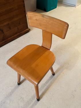 Peuter tafel en stoeltje