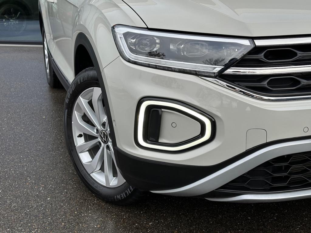 Volkswagen T-roc 1.5 tsi 150pk dsg style carplay | camera | keyless | elek.