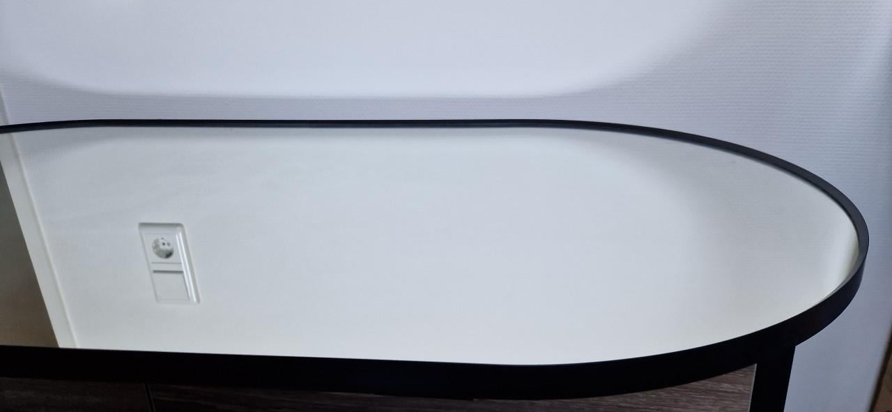 Ovale spiegel van Ikea