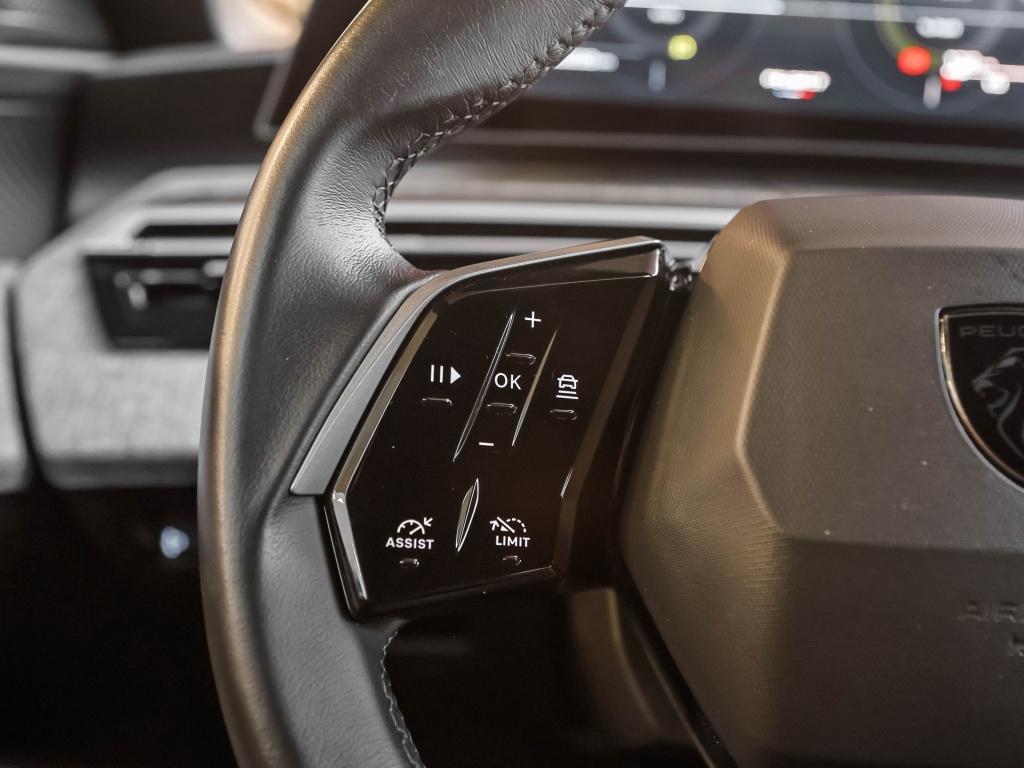 Peugeot 3008 1.2 hybrid 145pk allure automaat | 360 camera | stoel & stuurv