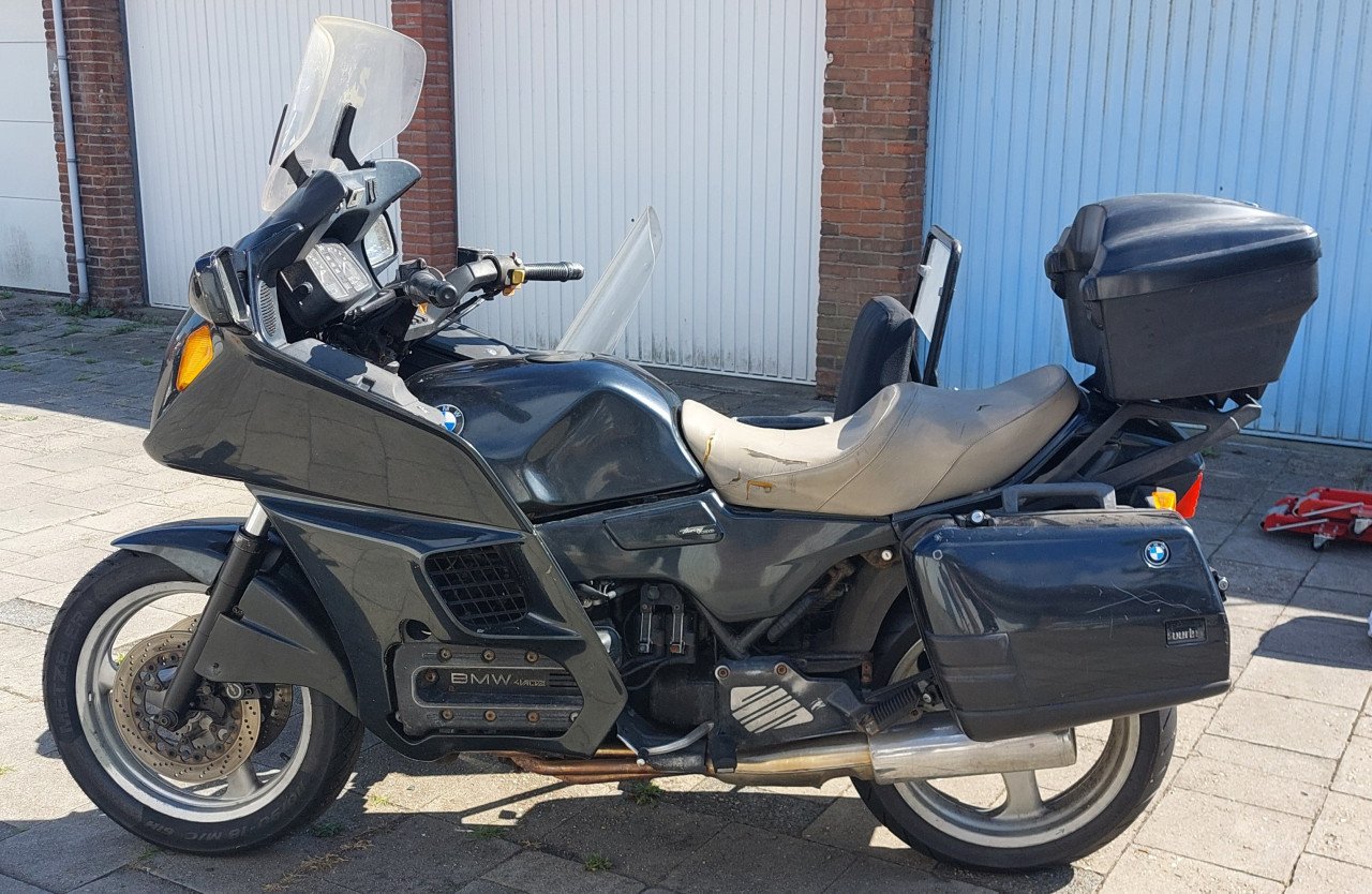 BMW K1100LT zijspan   1993 -  nieuwe banden – project!
