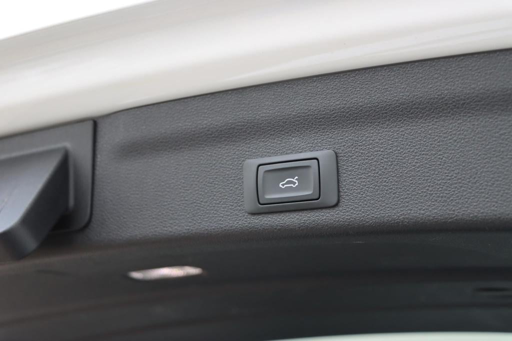 Audi A6 avant 45 tfsi pro line 265pk s-tronic