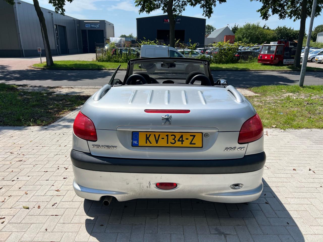Peugeot 206CC 1.6-16V Cabrio Automaat