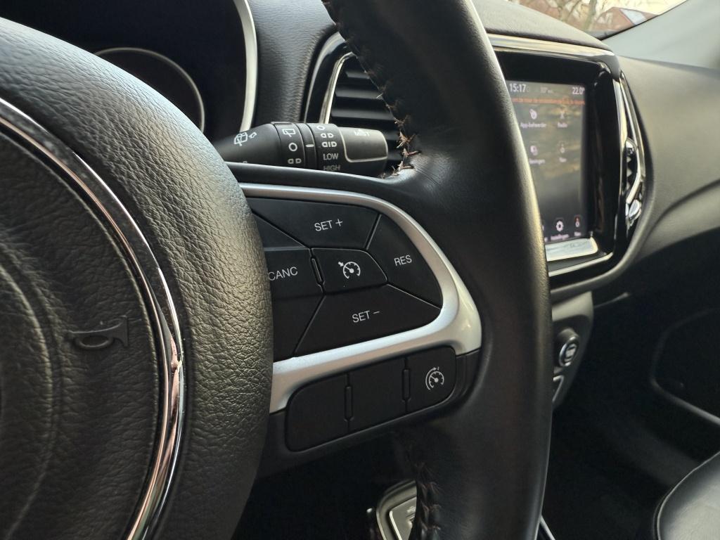 Jeep Compass 1.4 m.air limited // beats audio // trekhaak //