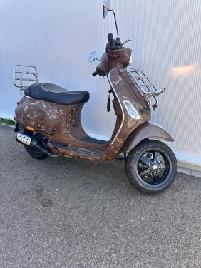 VESPA LX 2T