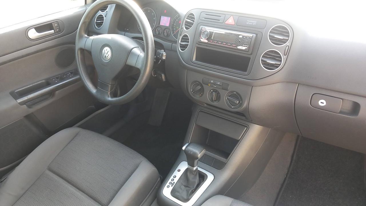 Volkswagen GOLF 1.6 FSI Turijn 5drs Automaat !! bj:2005 112.000km airco