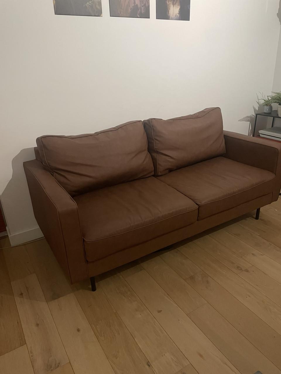 Mooie 2-3 zitsbank in camelkleurige stof