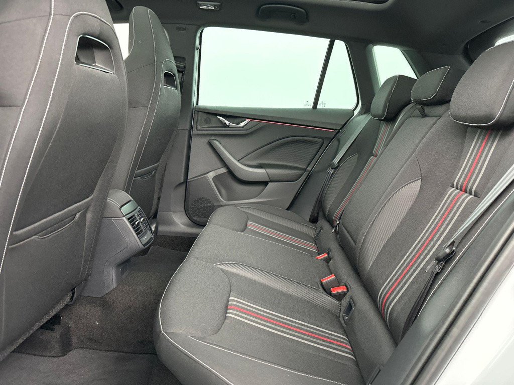 Skoda Kamiq 1.0 tsi monte carlo - travel assist plus -