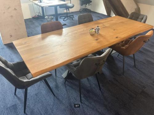 Eiken Boomstamtafel 260x100cm incl. 6 stoelen