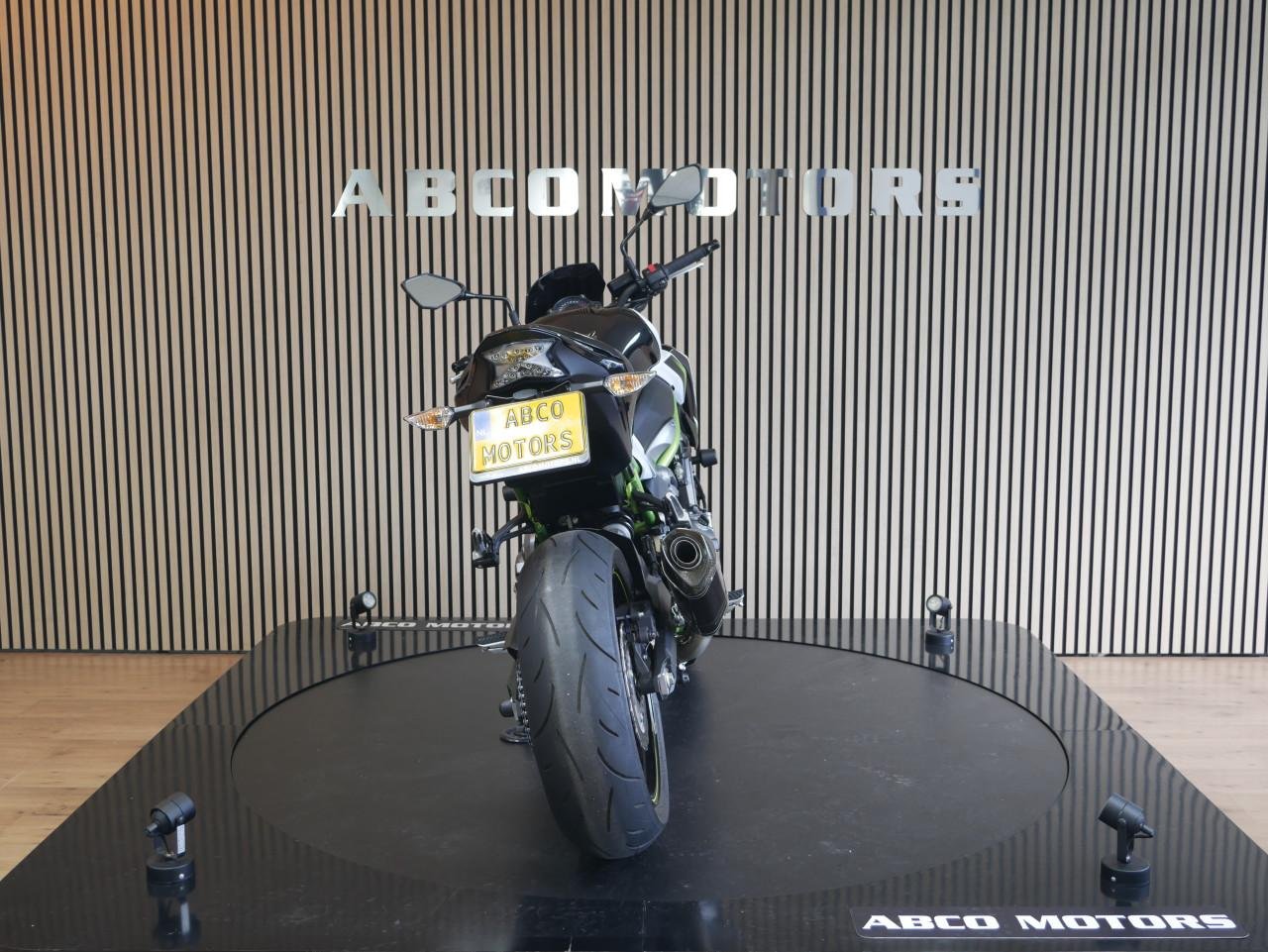 KAWASAKI Z900 ABS