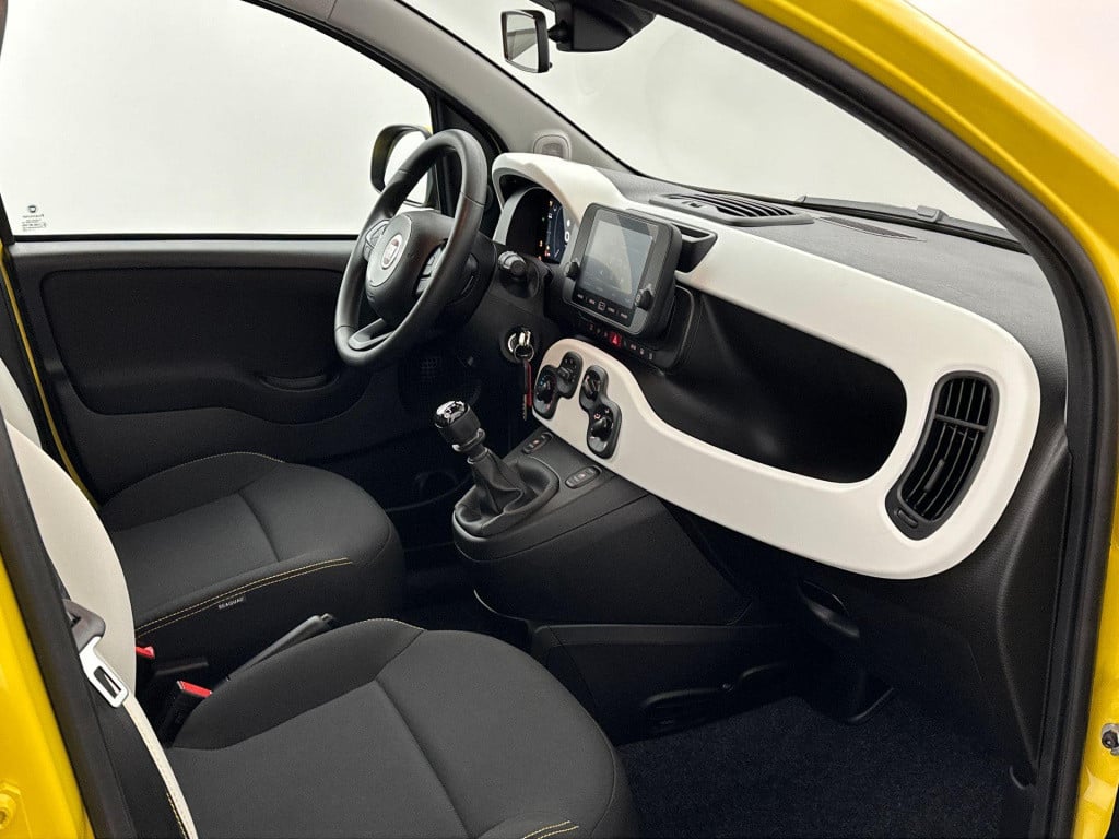 Fiat Panda 1.0 hybrid pandina | parkeersensoren | apple carplay & android a