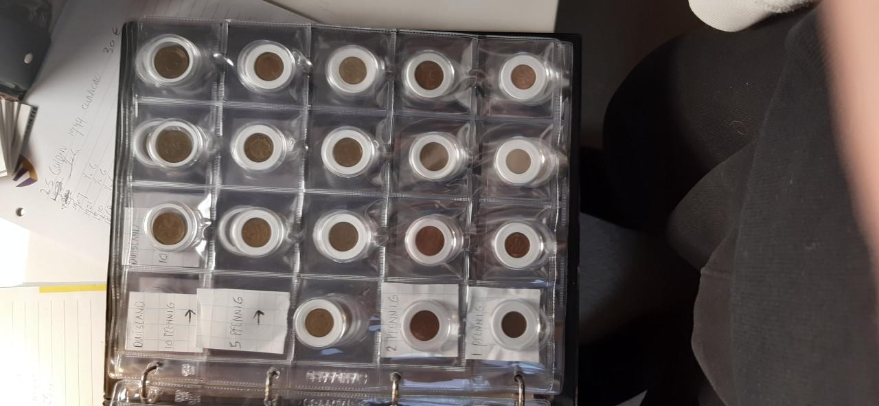 Map met oude munten buitenland