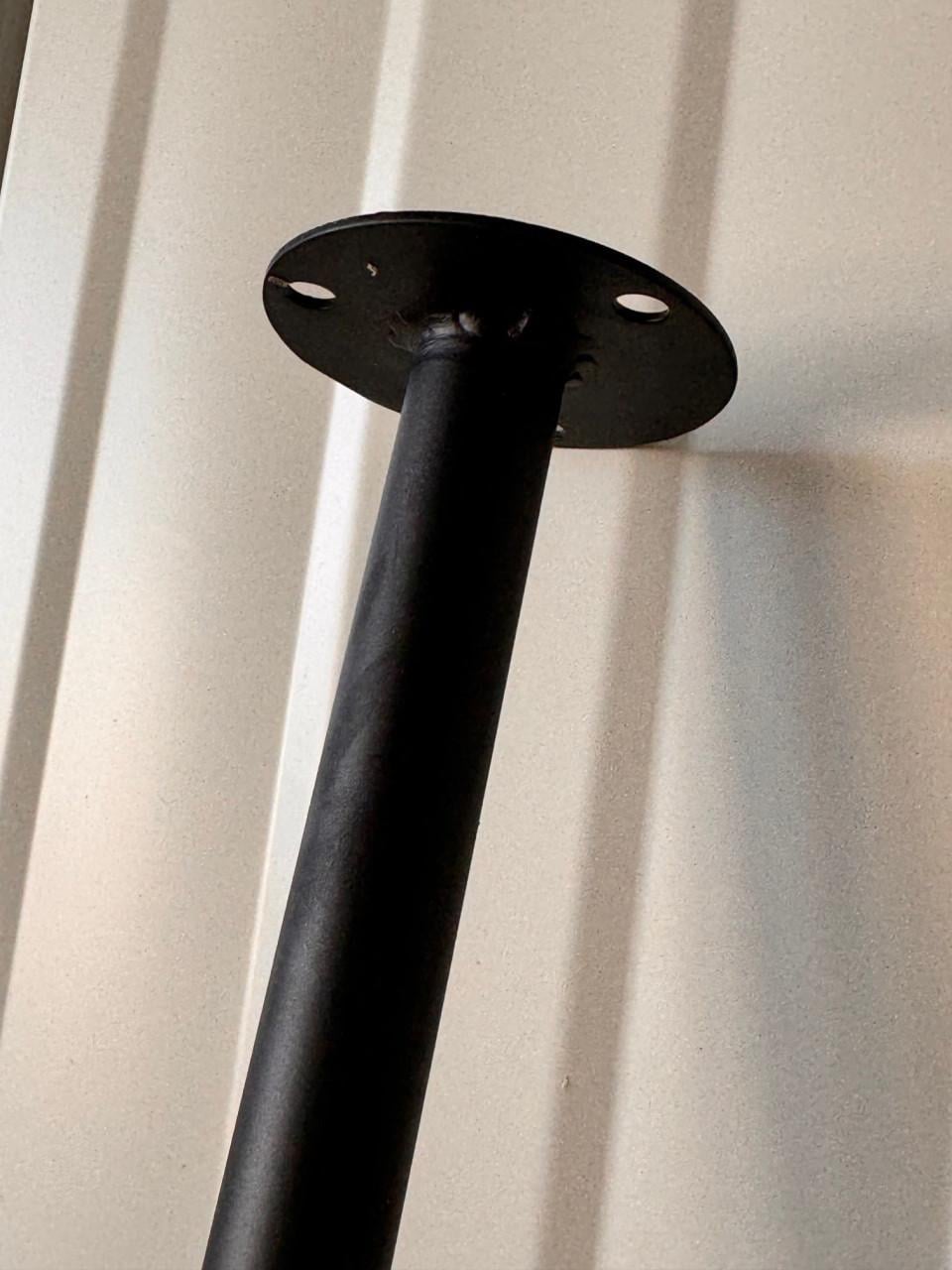 Nieuwe Spiegel zwart diameter 600mm , zwart kader inclusief plafondbev.