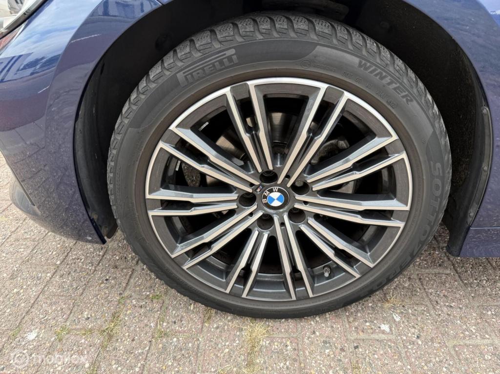 BMW 3-serie touring 320i high executive edition
