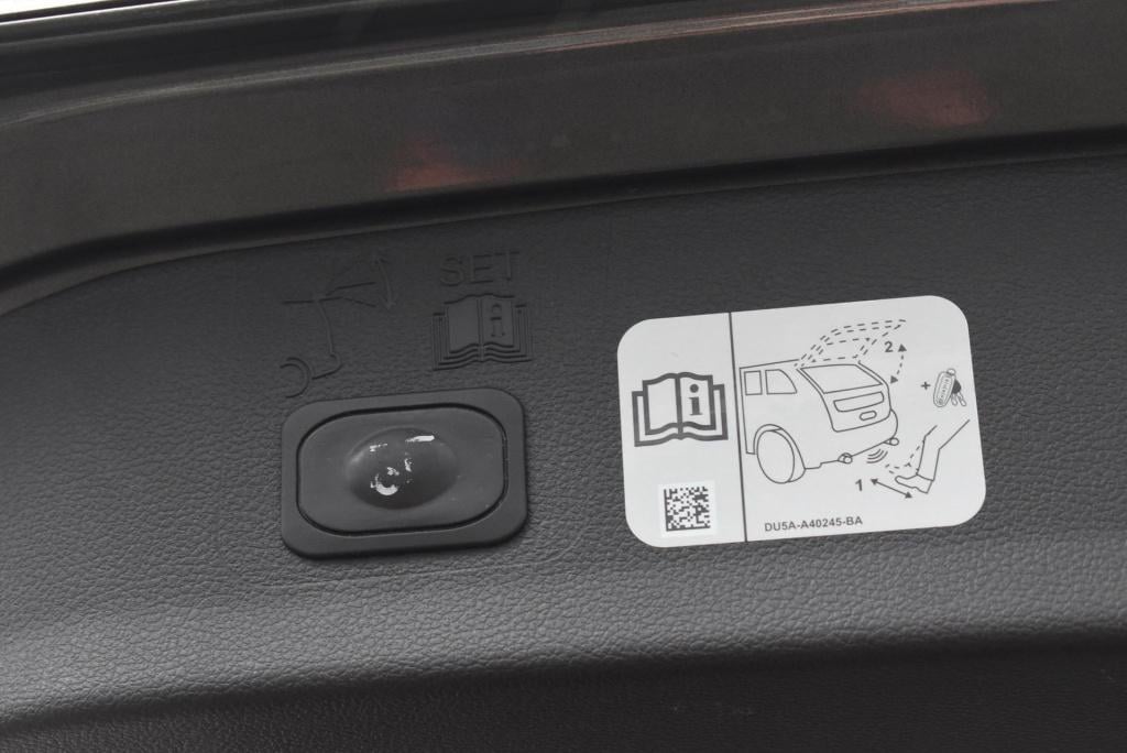 Ford Kuga 1.5 titanium 4wd | climate control | cruise control | achteruitri