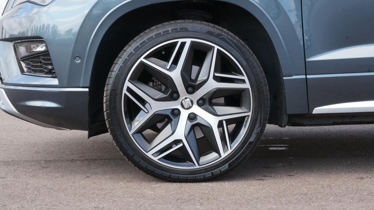 SEAT Ateca 1.5 TSI FR Business Intense rijklaar incl garantie