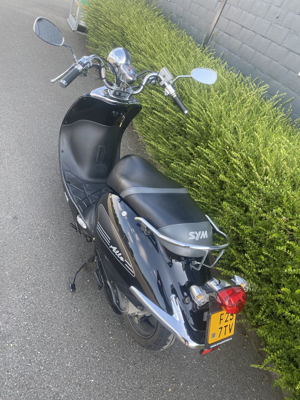 Mooie SYM allo scooter met nog geen 3000 km!