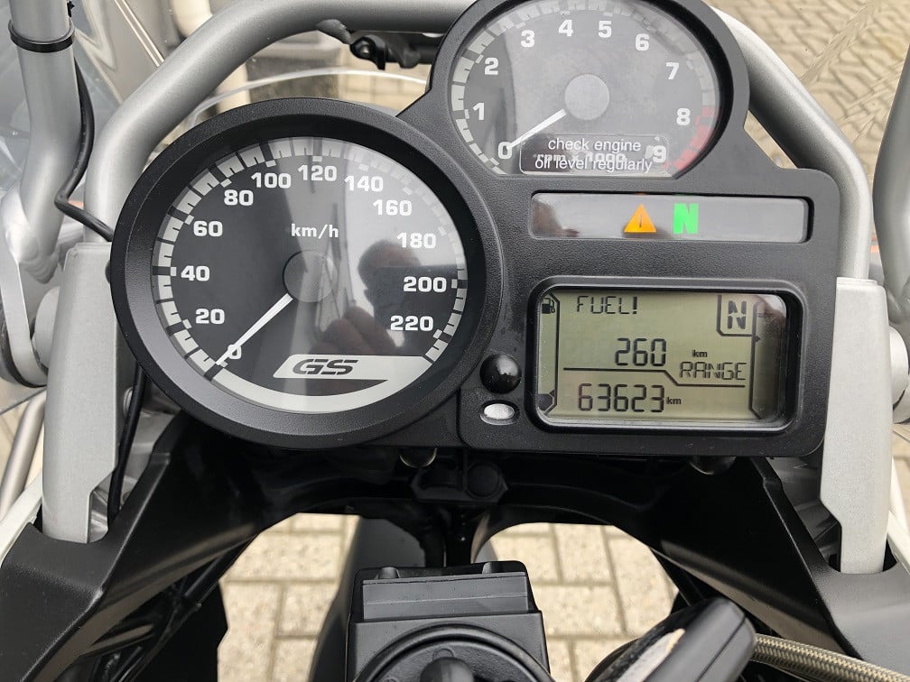 Puntgave BMW R1200GS Adventure uit 2007 met 63dkm, rijklaar €6950,-