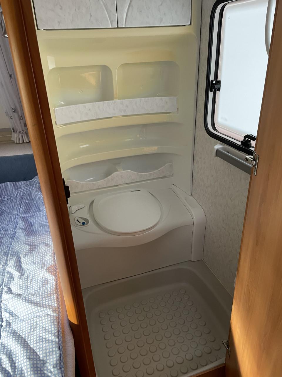 Hobby caravan 460 UFE de Luxe Easy 2006