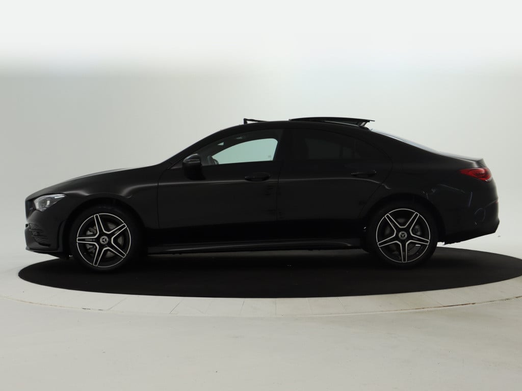 Mercedes-Benz Cla 250 e amg plug-in hybride | amg line | night pakket | pan