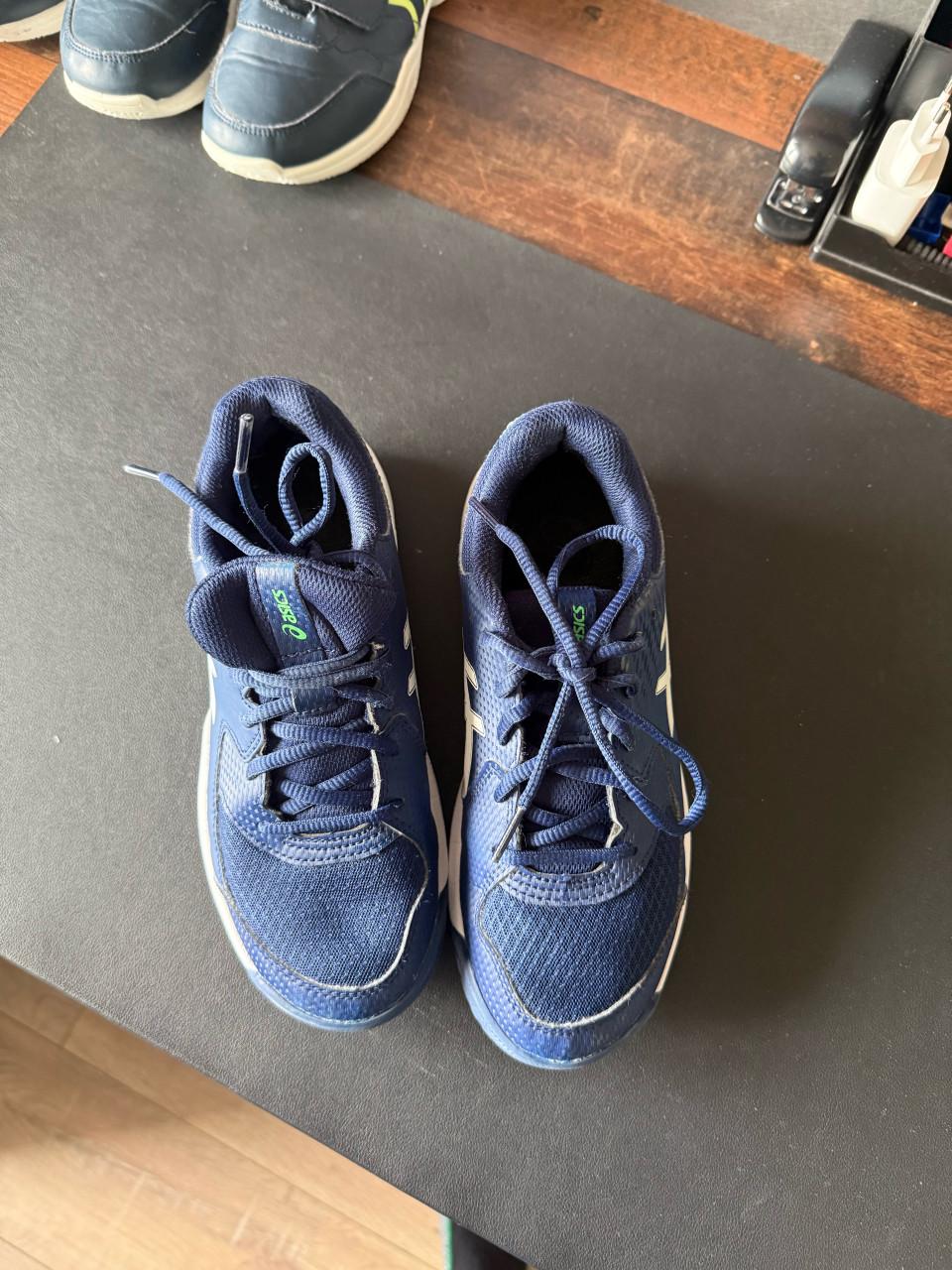 Asics jongens sportschoen maat 36