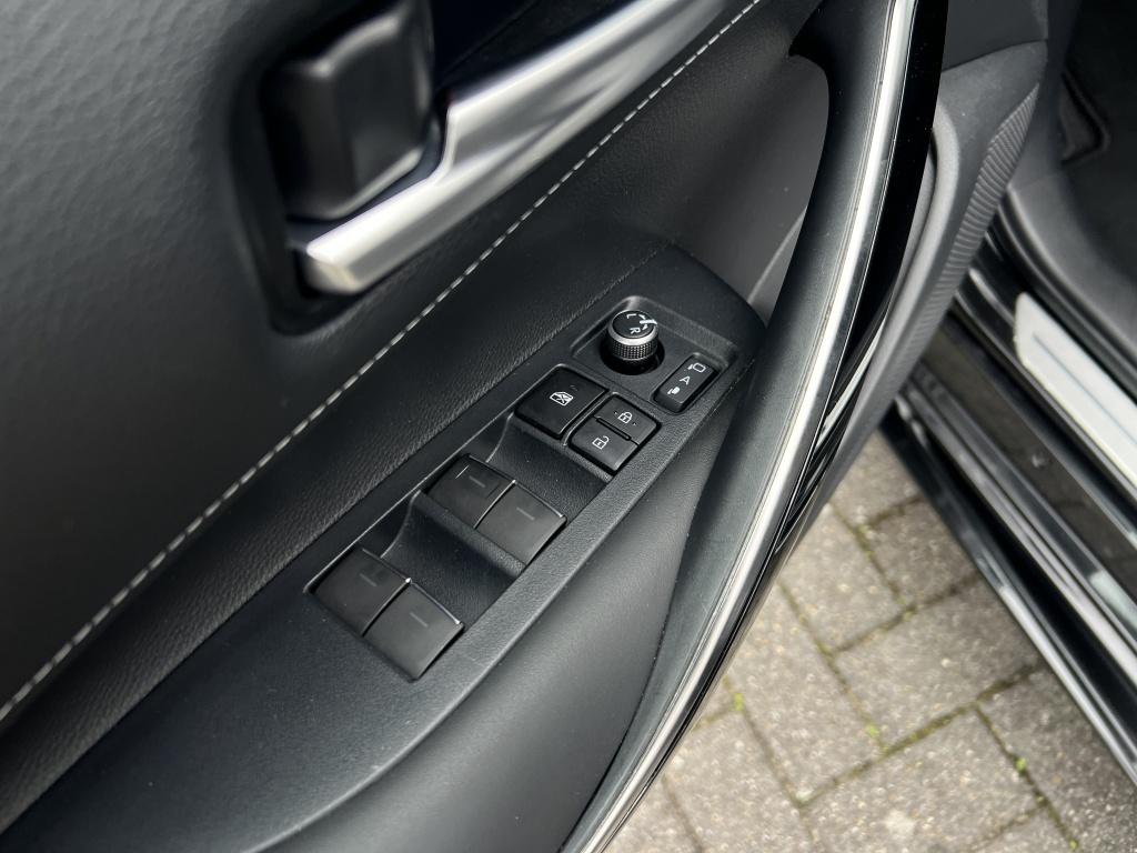 Toyota Corolla 1.8 hybrid gr-sport