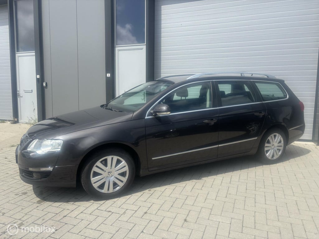 Volkswagen Passat variant 2.0 fsi highline