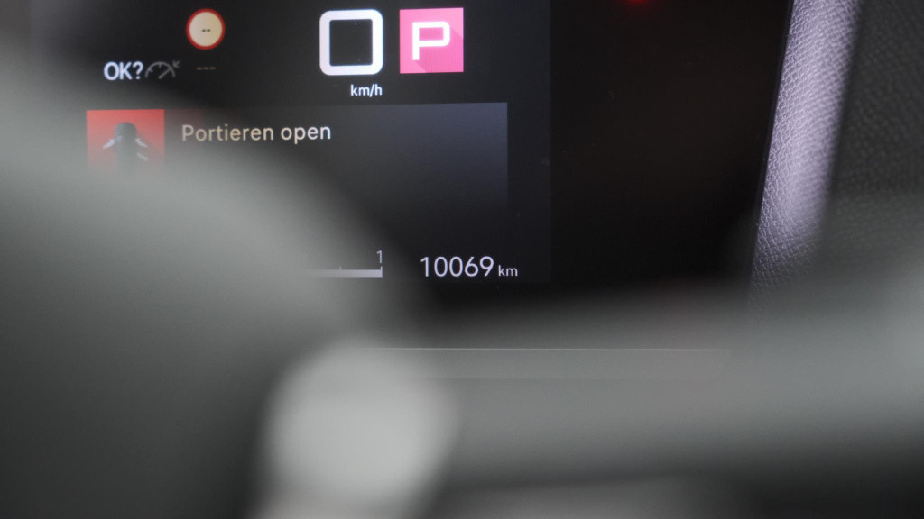Citroen C4 X puretech 130 eat8 plus | camera | stoelverwarming | apple carp