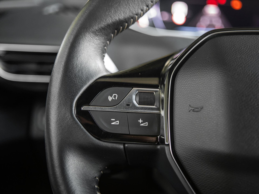 Peugeot 3008 1.2 puretech 130pk allure