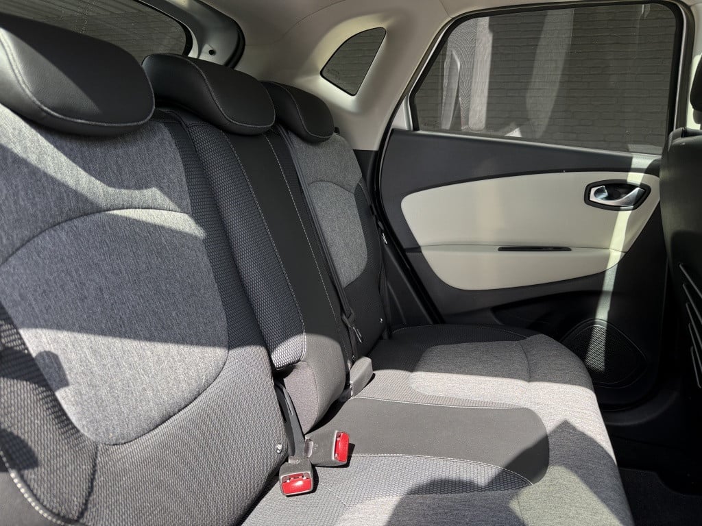 Renault Captur 1.3 tce version s // automaat // trekhaak //