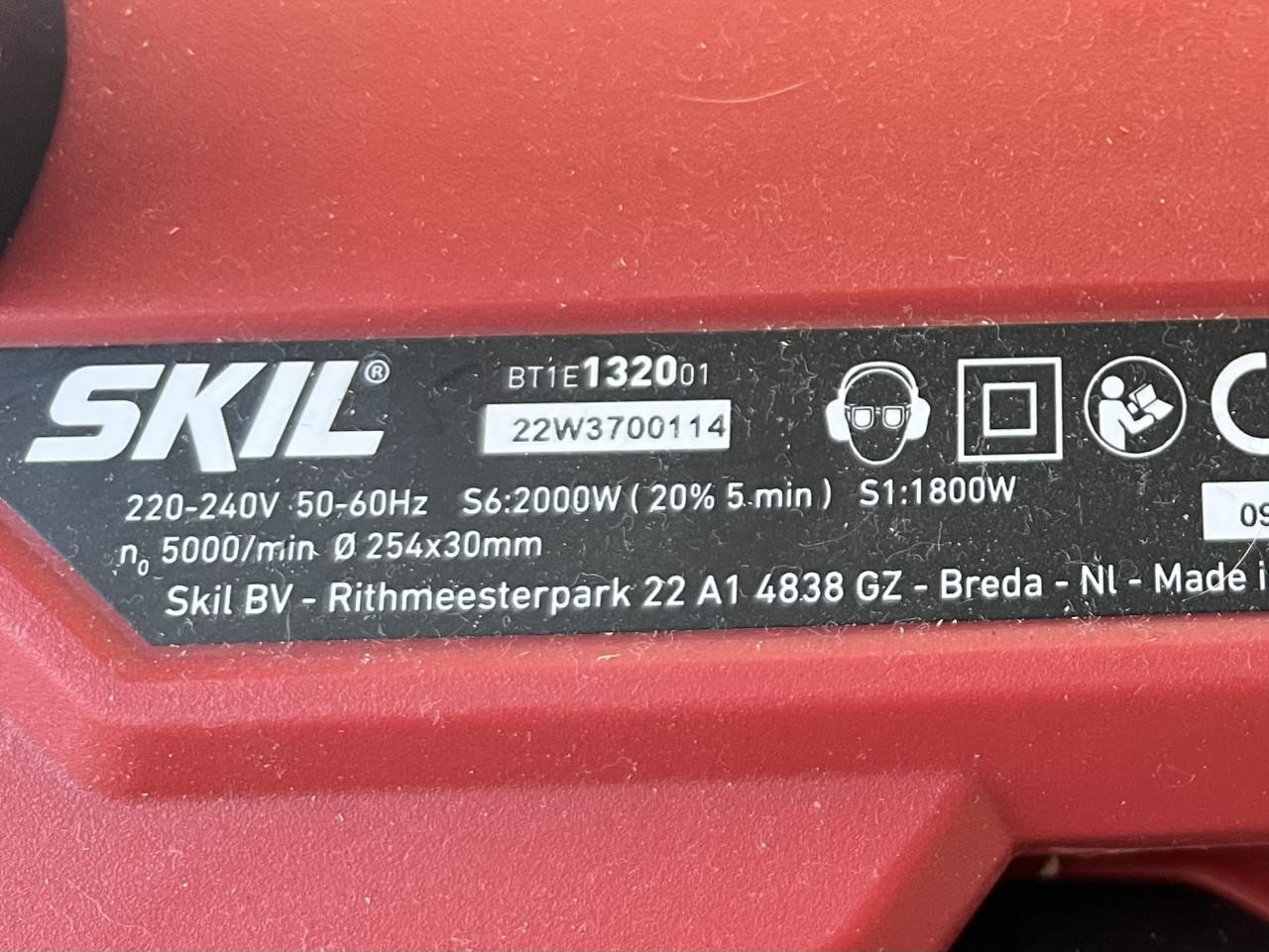 Skil 1320 afkortzaag / verstekzaag 254mm - 2000W