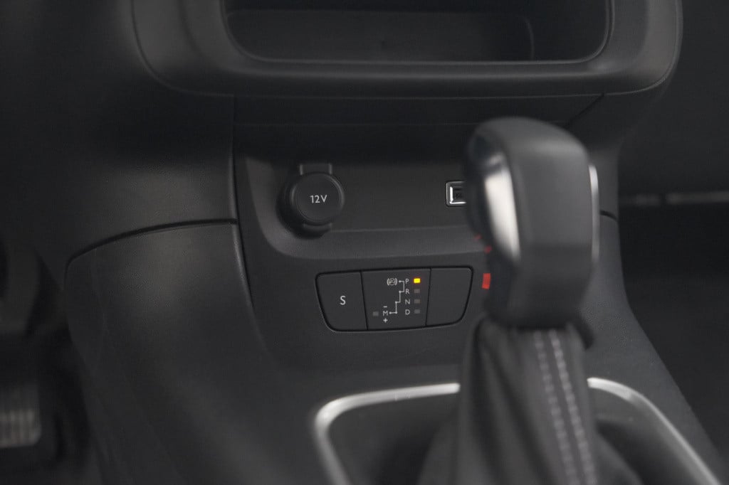 Citroen C3 puretech 110 eat6 max | apple carplay | parkeersensoren | climat