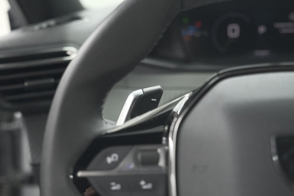 Peugeot 2008 hybrid 136 e-dsc6 allure | 360 camera | adaptieve cruise contr