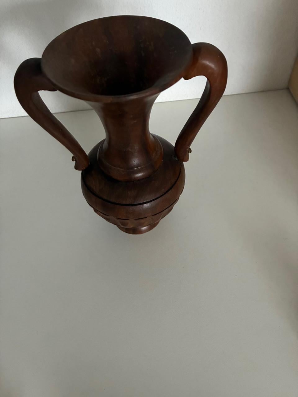 Houten sierkan, Spaans houtsnijwerk, 16 cm hoog Geen beschadigingen!