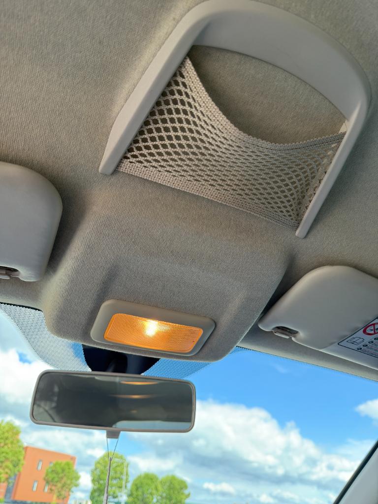 Ford KA 1.2 titanium - airco - nieuwe distributie