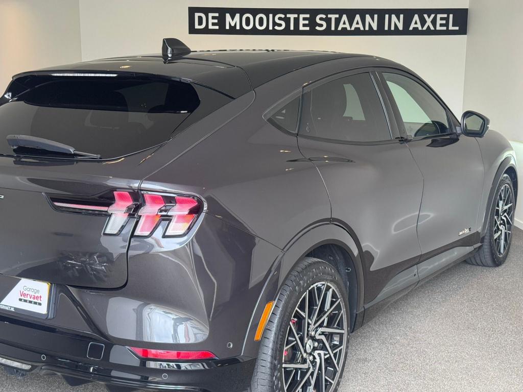 Ford Mustang Mach-e gt extended awd 98 kwh 600pk