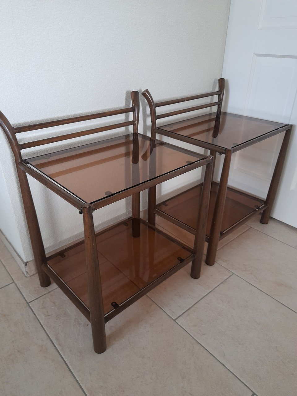 2 persoons bed 140 x 200 ( in goede nette staat )