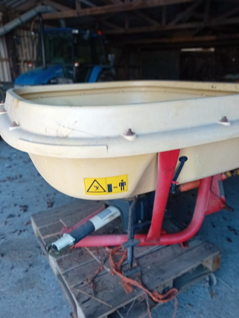 Vicon kunstmesttrooier