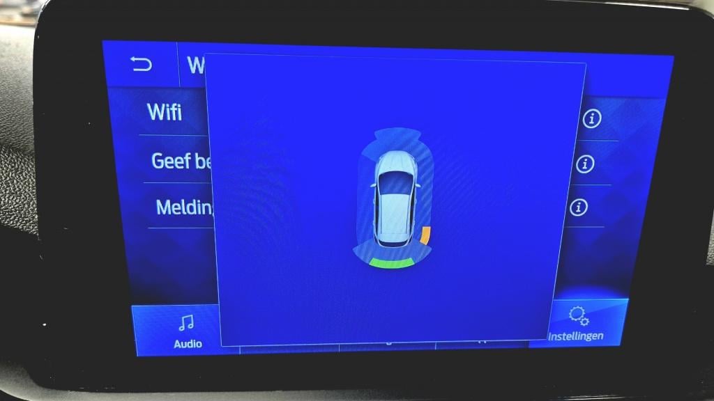 Ford Focus wagon st line x business 1.0 ecoboost hybrid | camera | lane ass