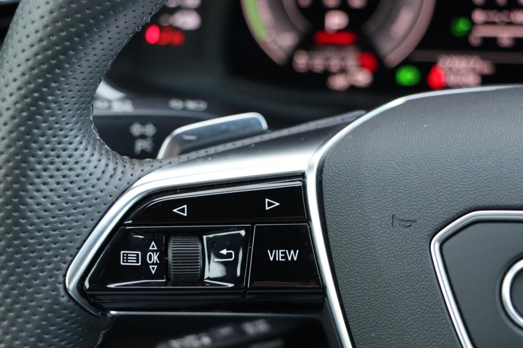 Audi A6 avant 55 tfsi e quattro s edition competition 367pk