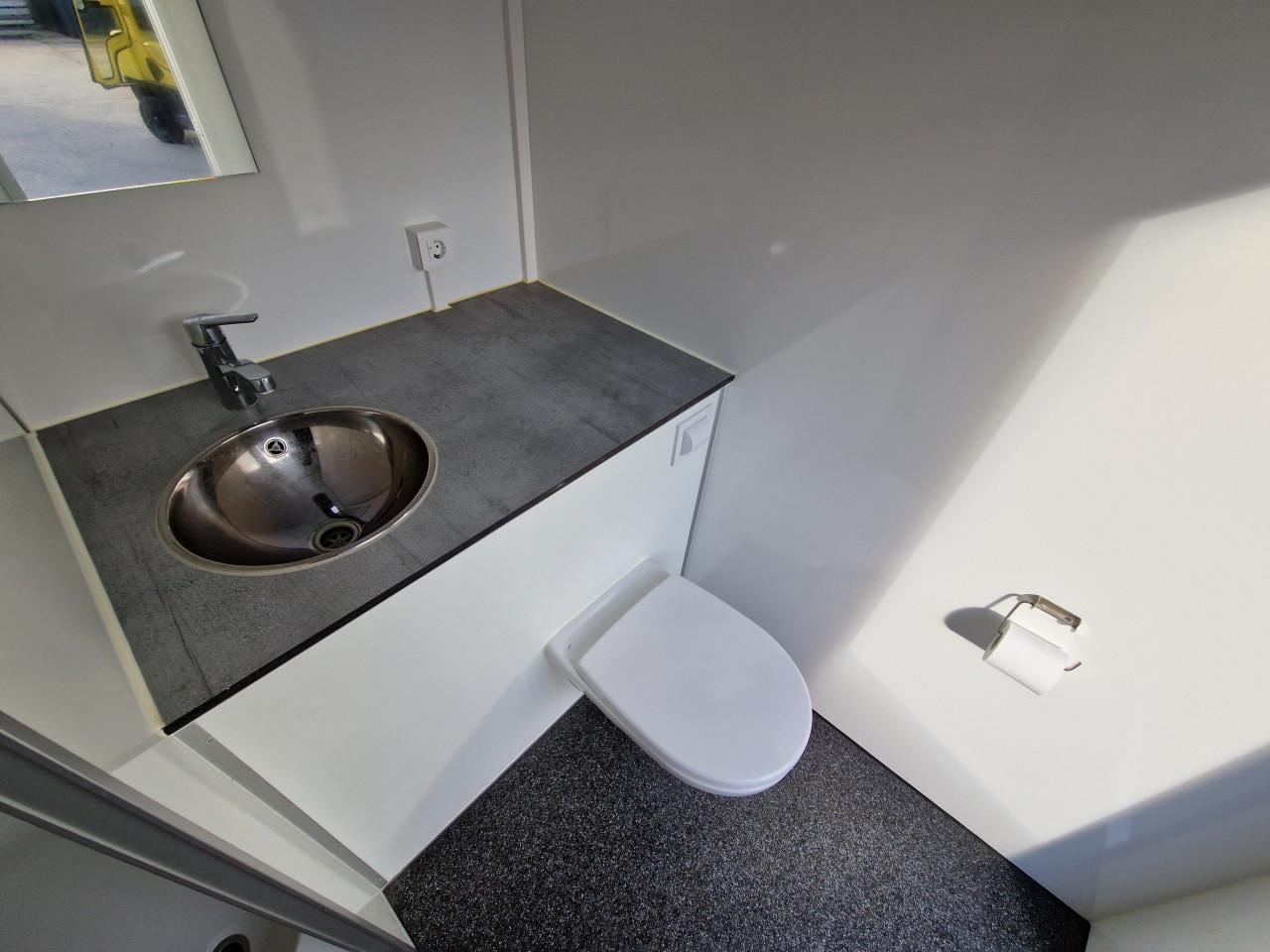 Mobiele badkamer / nood badkamer / tijdelijke badkamer