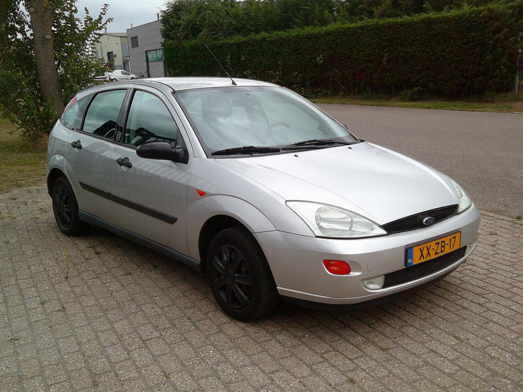 Ford Focus 1.6-16v trend