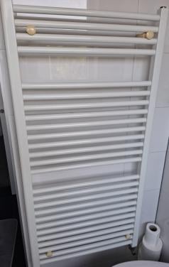Handdoek radiator badkamer gratis