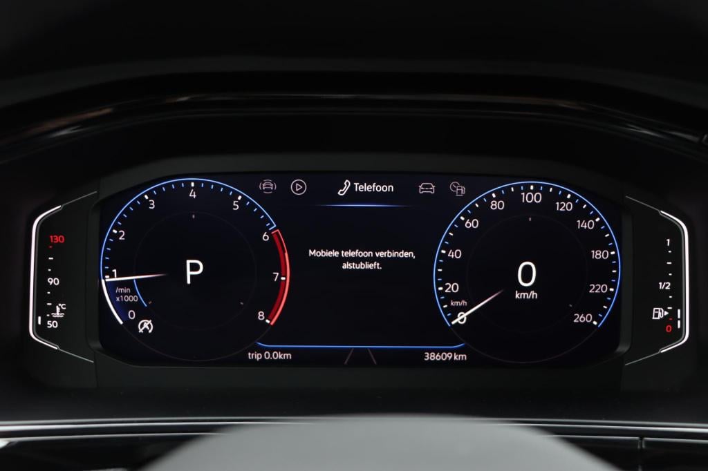 Volkswagen T-roc 1.5 tsi style 150pk dsg7