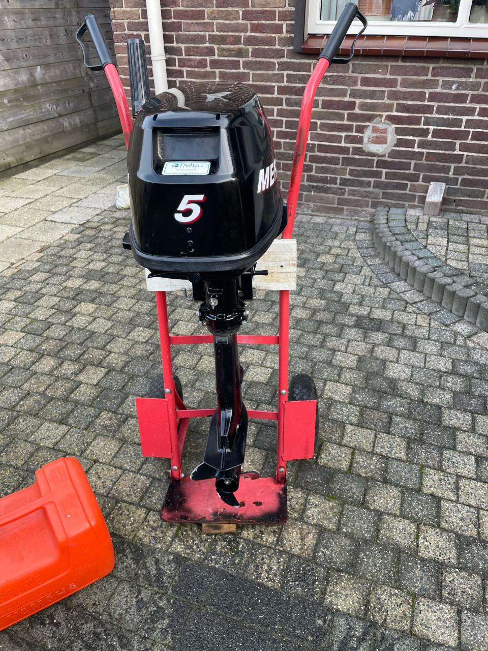 Mercury 8 pk en mercury 5 pk