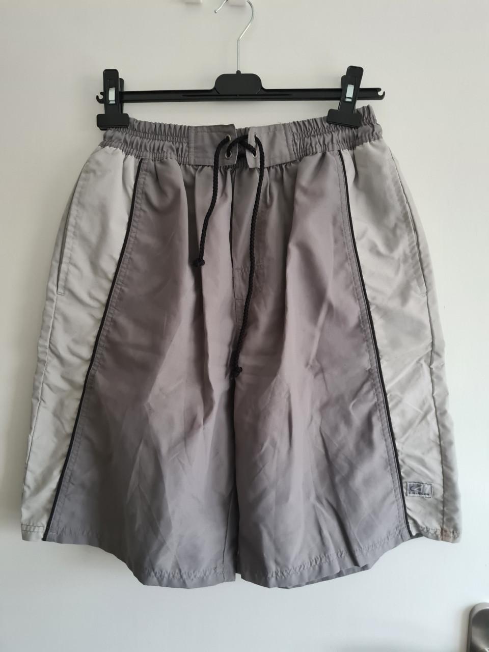 Korte grijstinten sportbroek van Cruiser Maat L