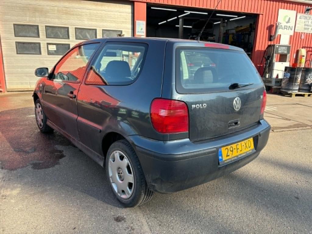 Volkswagen Polo 1.4-16v trendline